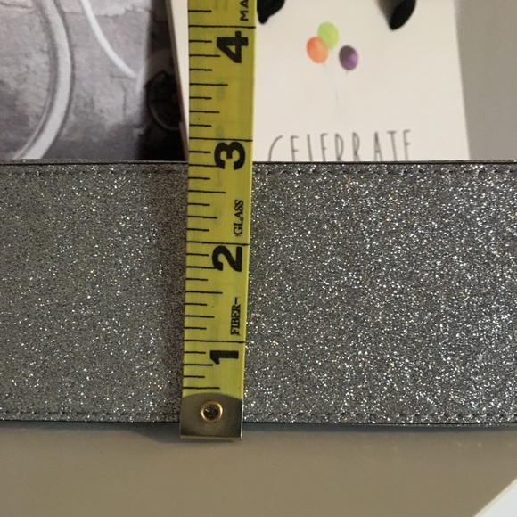 Michael Kors Travel Bag Silver Sparkle Leather New - Picture 8 of 8